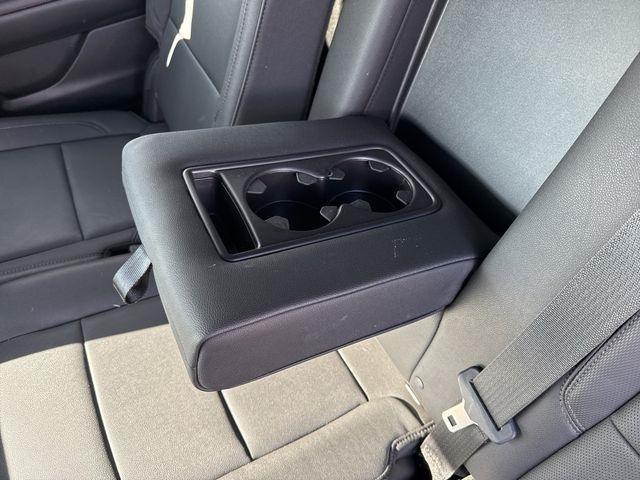 Chevrolet Suburban RST 4WD 2022