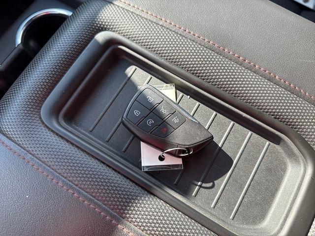 Chevrolet Suburban RST 4WD 2022