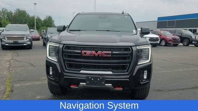 GMC Yukon Denali 4WD 2023