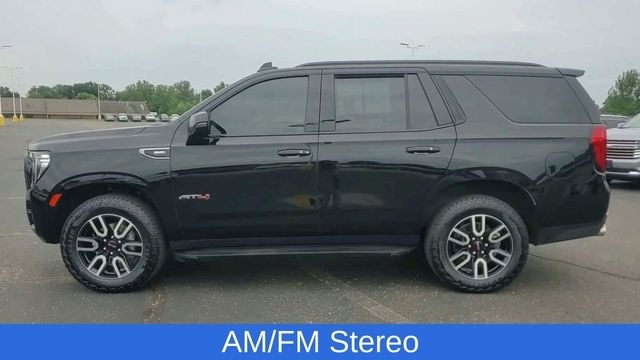 GMC Yukon Denali 4WD 2023