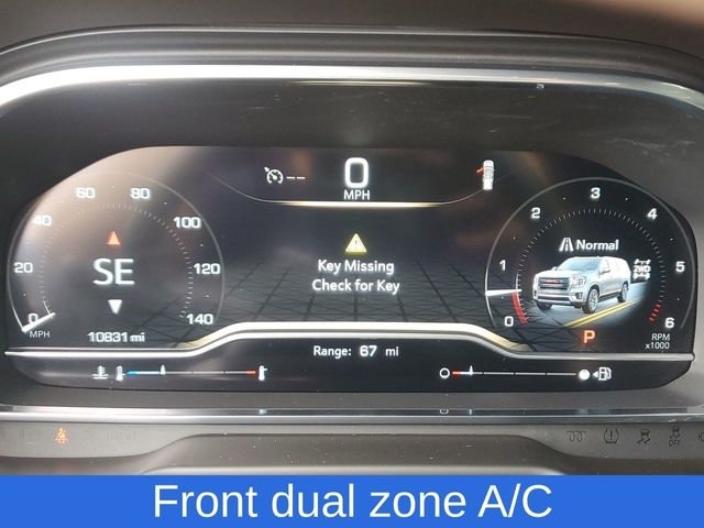 GMC Yukon Denali 4WD 2023