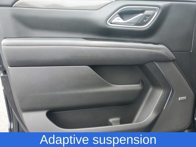 GMC Yukon Denali 4WD 2023