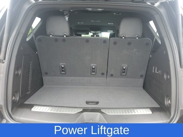 GMC Yukon Denali 4WD 2023