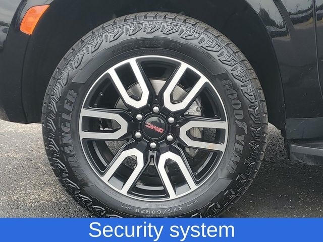 GMC Yukon Denali 4WD 2023