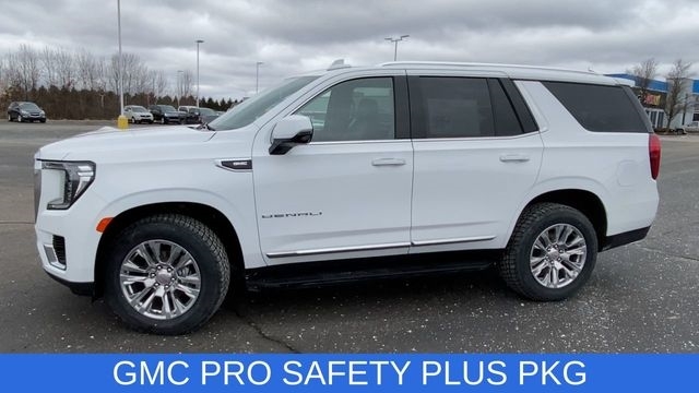 GMC Yukon Denali 4WD 2024