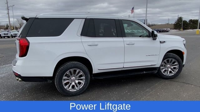 GMC Yukon Denali 4WD 2024