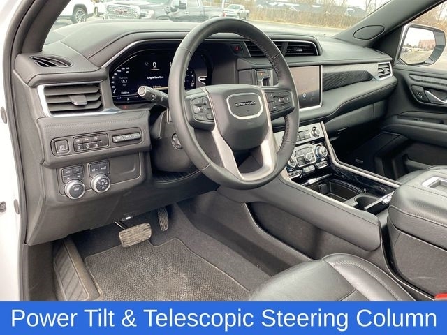 GMC Yukon Denali 4WD 2024