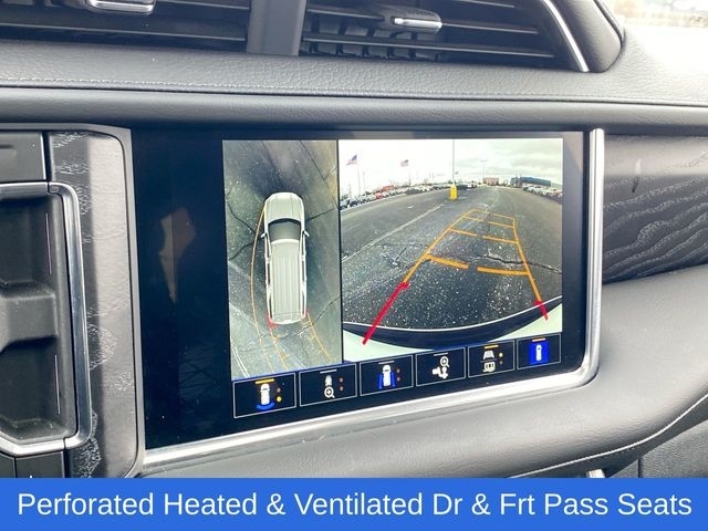 GMC Yukon Denali 4WD 2024