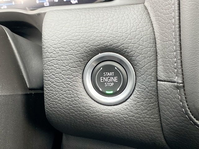 GMC Yukon Denali 4WD 2024