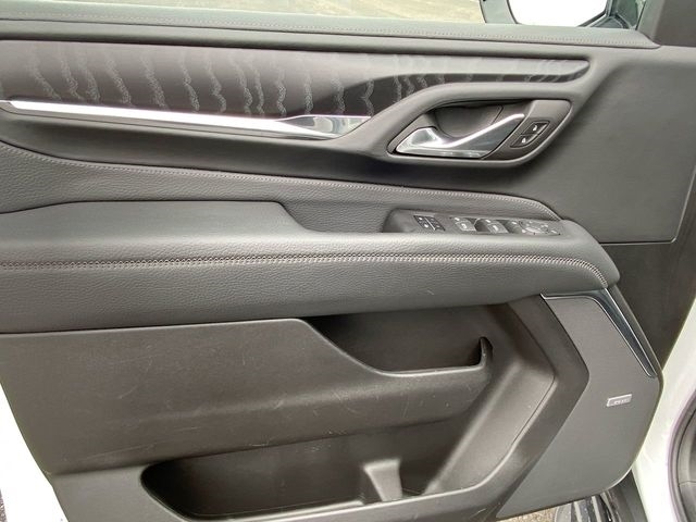 GMC Yukon Denali 4WD 2024