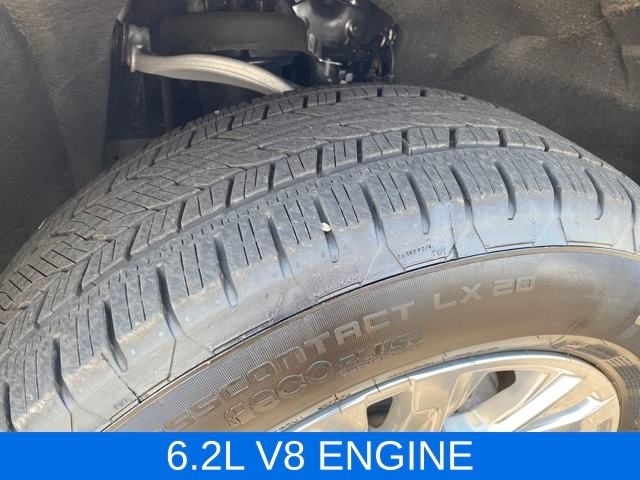 GMC Yukon Denali 4WD 2024