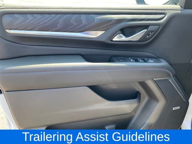 GMC Yukon Denali 4WD 2024