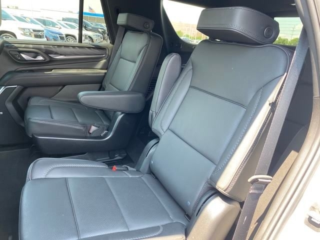 GMC Yukon Denali 4WD 2024