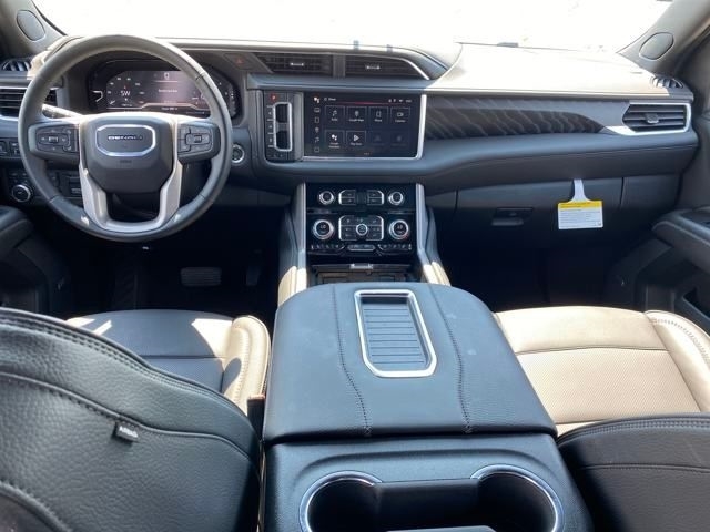 GMC Yukon Denali 4WD 2024