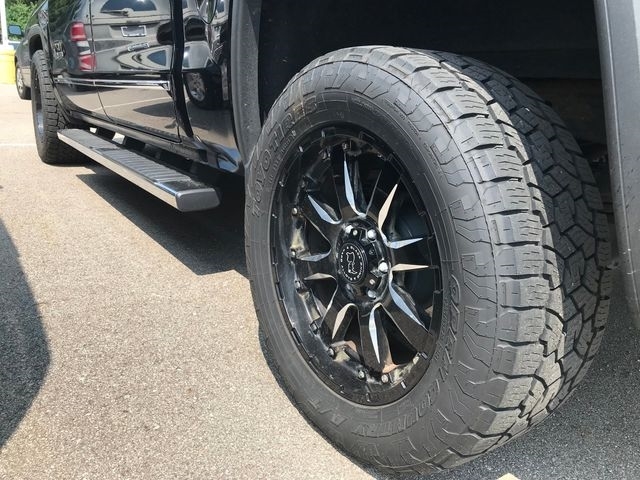 GMC Sierra 1500 Denali Crew Cab Long Box 4WD 2016