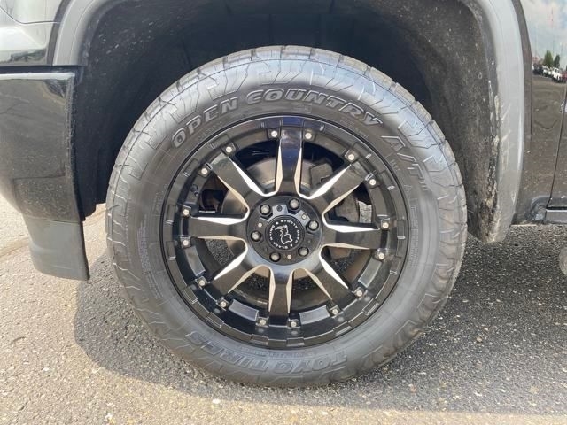 GMC Sierra 1500 Denali Crew Cab Long Box 4WD 2016