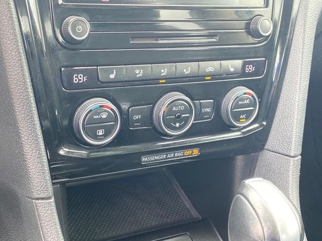 Volkswagen Passat Highline 2022