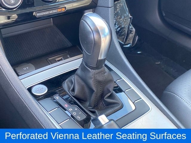 Volkswagen Passat Highline 2022