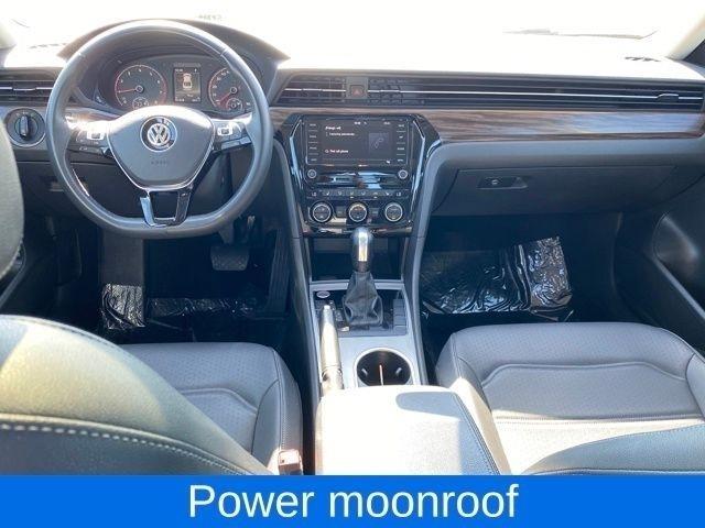 Volkswagen Passat Highline 2022