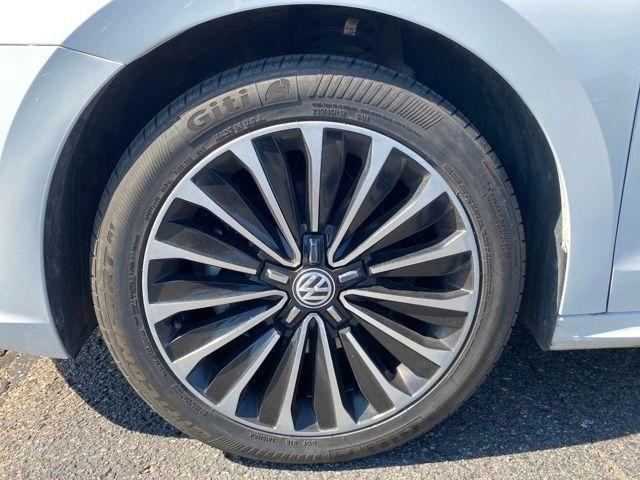 Volkswagen Passat Highline 2022