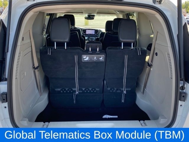 Chrysler Pacifica Hybrid Touring L 2021