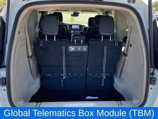 Chrysler Pacifica Hybrid Touring L 2021