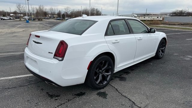 Chrysler 300 Touring L 2022