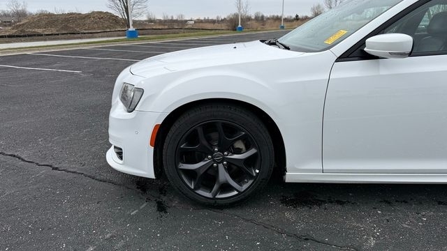 Chrysler 300 Touring L 2022