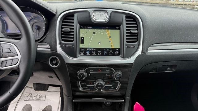 Chrysler 300 Touring L 2022