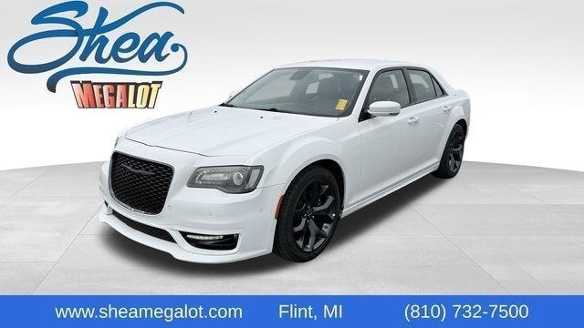 Chrysler 300 Touring L 2022