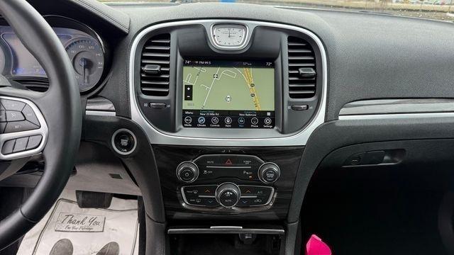 Chrysler 300 Touring L 2022