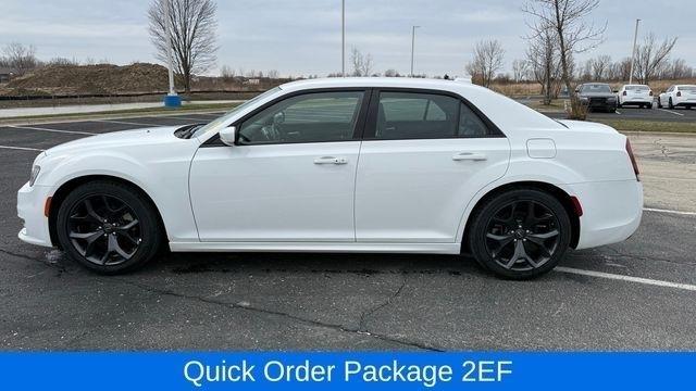 Chrysler 300 Touring L 2022