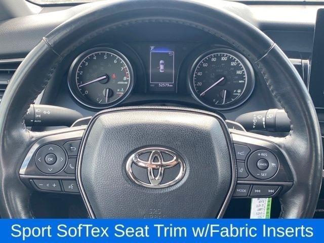 Toyota Camry SE 2023