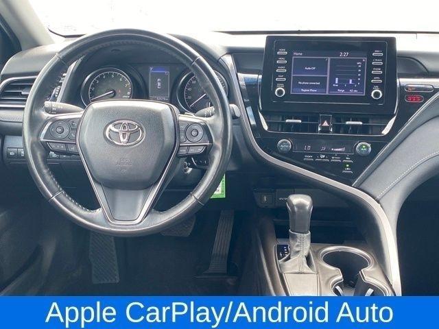 Toyota Camry SE 2023