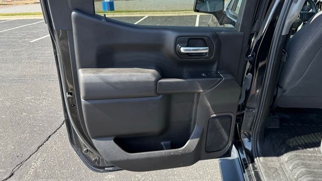 GMC Sierra 1500 Base Crew Cab Long Box 4WD 2020