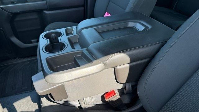 GMC Sierra 1500 Base Crew Cab Long Box 4WD 2020