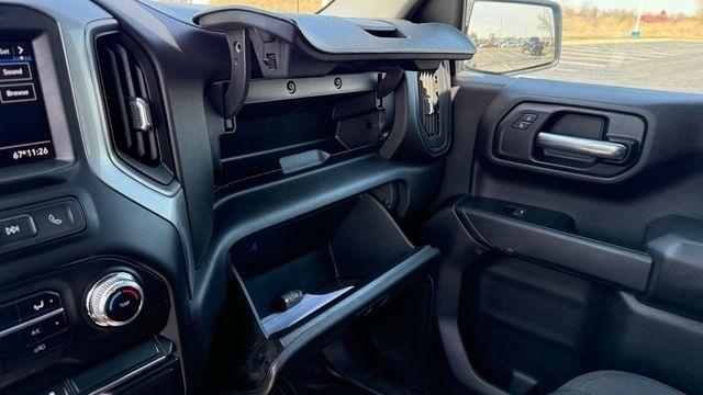 GMC Sierra 1500 Base Crew Cab Long Box 4WD 2020