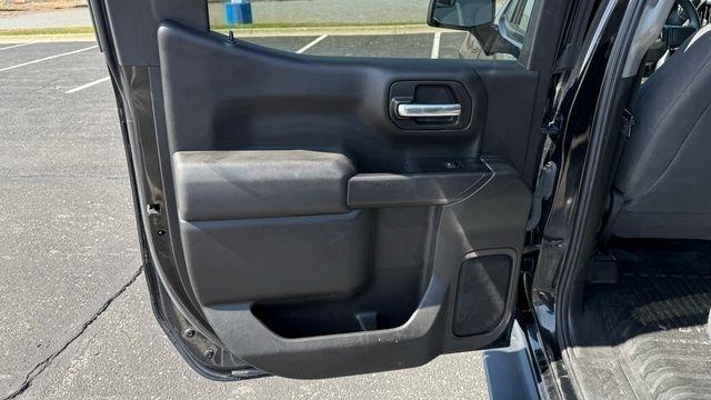 GMC Sierra 1500 Base Crew Cab Long Box 4WD 2020