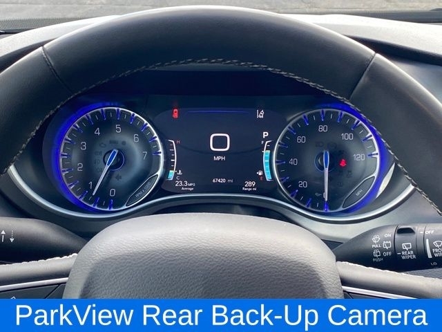 Chrysler Pacifica Touring L 2024