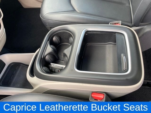 Chrysler Pacifica Touring L 2024