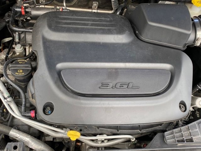 Chrysler Pacifica Touring L 2024