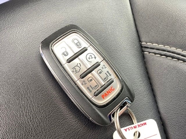 Chrysler Pacifica Touring L 2024