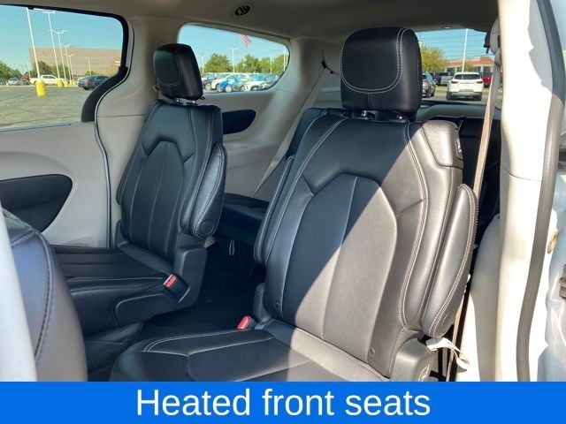 Chrysler Pacifica Touring L 2024