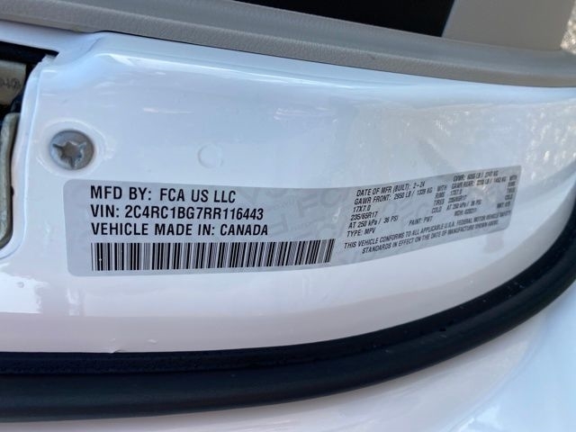 Chrysler Pacifica Touring L 2024