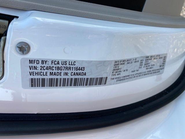 Chrysler Pacifica Touring L 2024