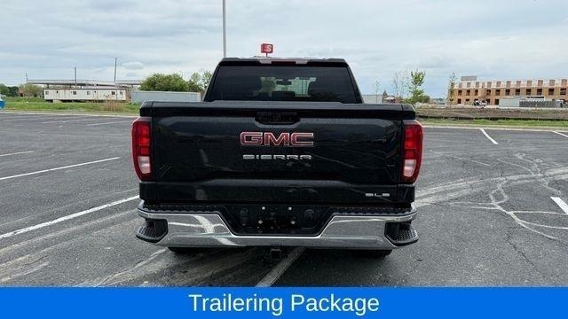 GMC Sierra 1500 SLE Crew Cab Long Box 4WD 2021