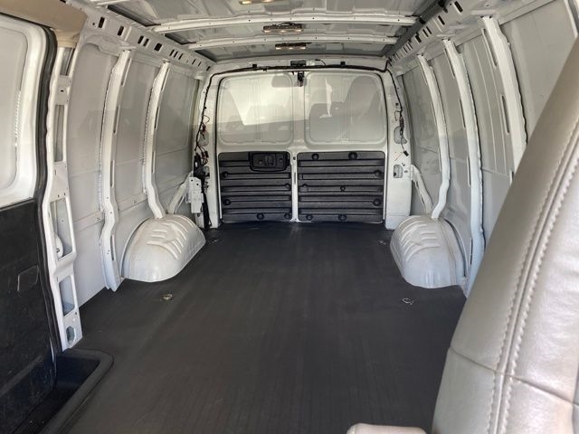 GMC Savana G2500 Extended Cargo 2024