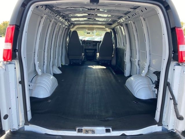 GMC Savana G2500 Extended Cargo 2024