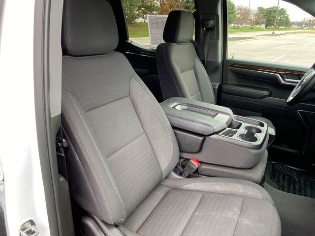 GMC Sierra 1500 SLE Crew Cab 4WD 2024