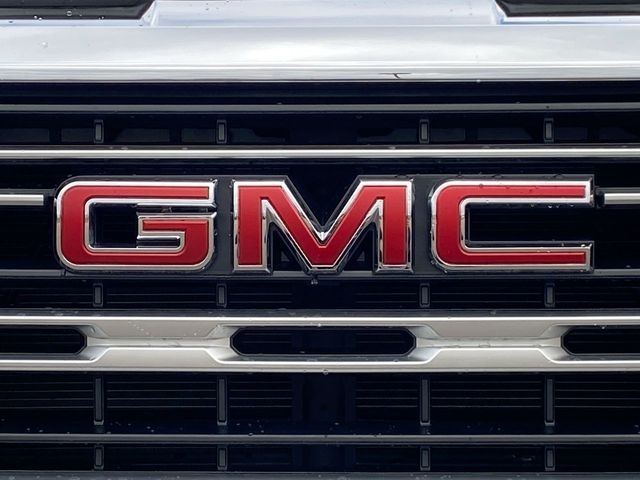 GMC Sierra 1500 SLE Crew Cab 4WD 2024